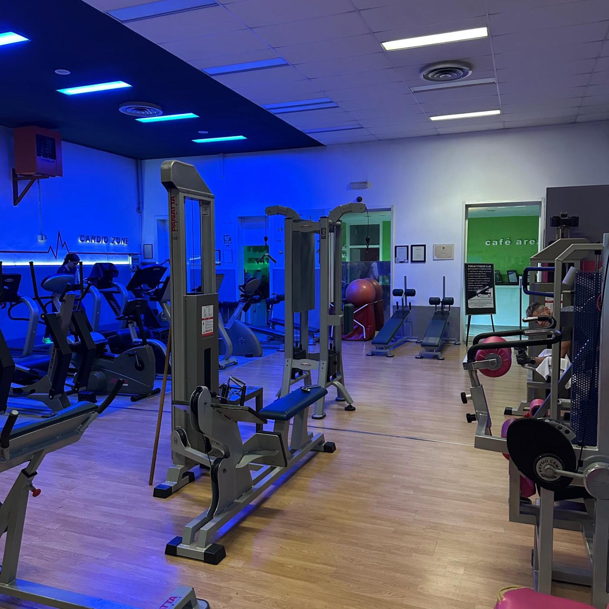 Forumguesthouse Center Parking Parma Ngoại thất bức ảnh