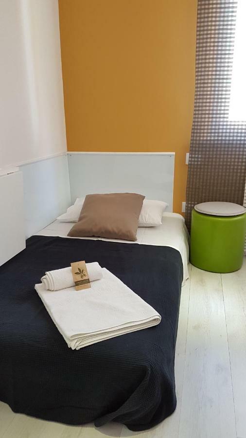 Forumguesthouse Center Parking Parma Ngoại thất bức ảnh